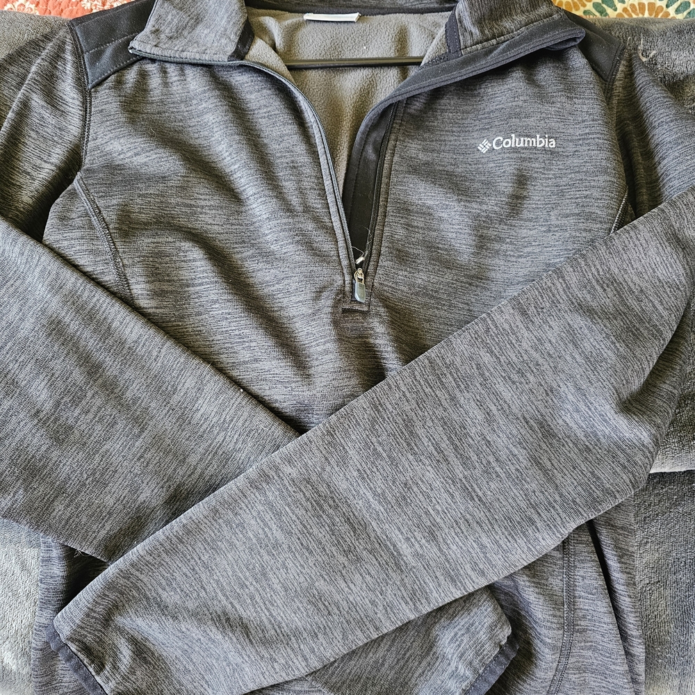 Columbia Men's Heather Gray Half-Zip Pullover Sweater